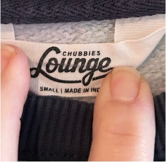 Chubbies loungewear sweatshirt with blue, green and red floral print size S - Picture 3 of 6